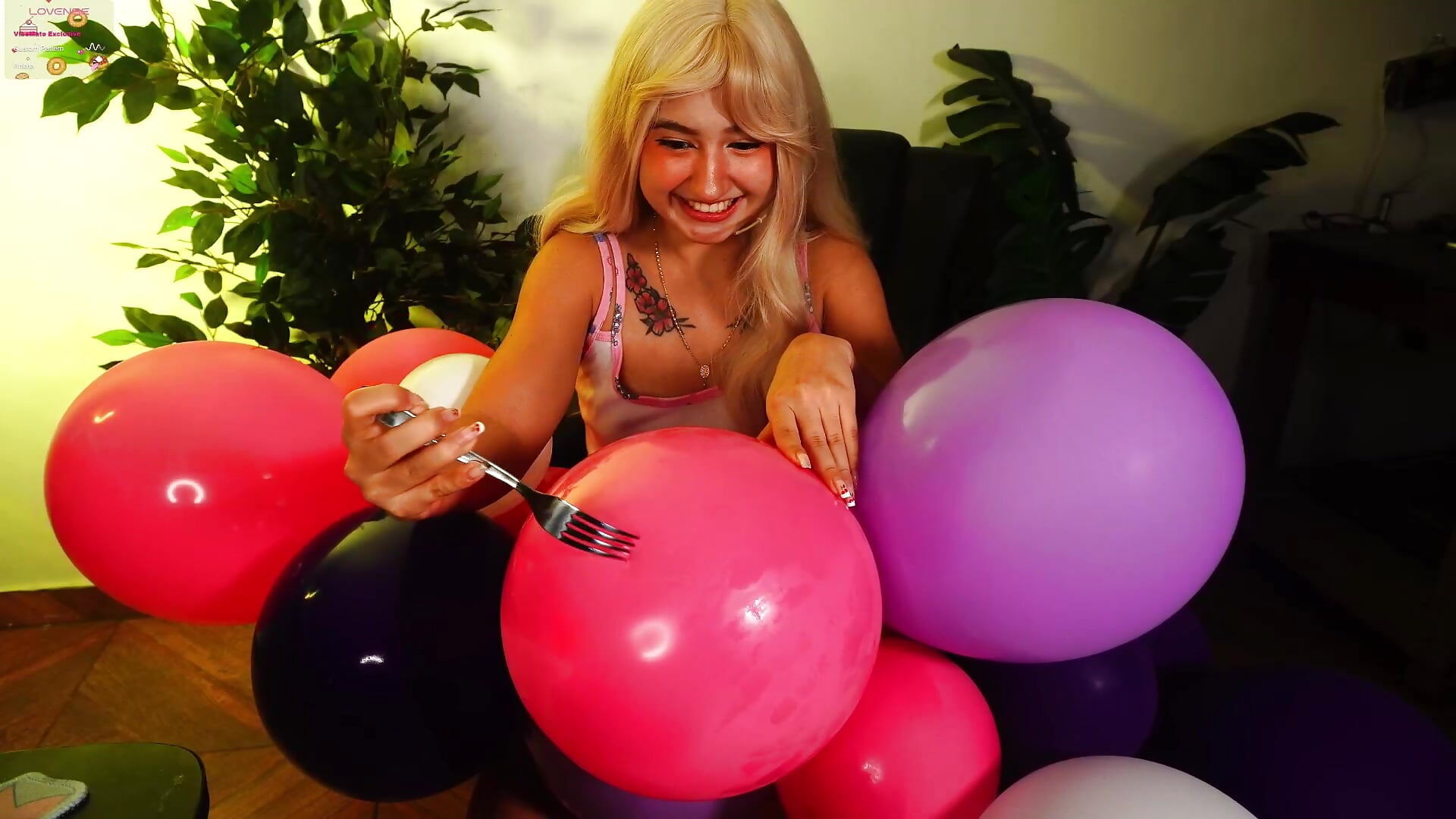 pop ballow - video by Pinkie_Princes cam model