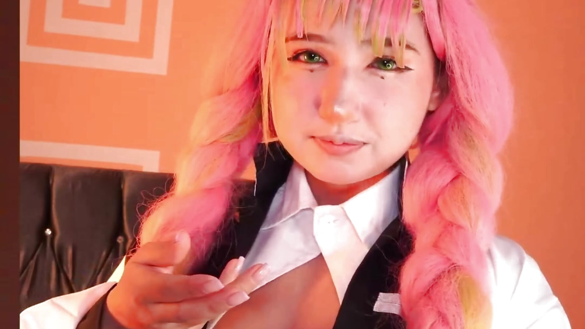 Mitsuri cosplay - video by Pinkie_Princes cam model