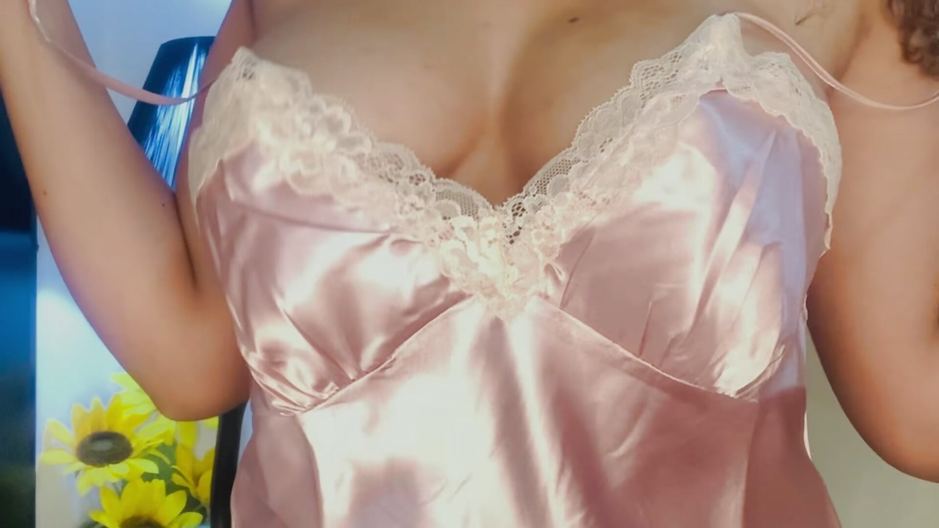 Check out my new lingerie and then get me naked☺️🫣 - video của người mẫu cam Lilybrunette_