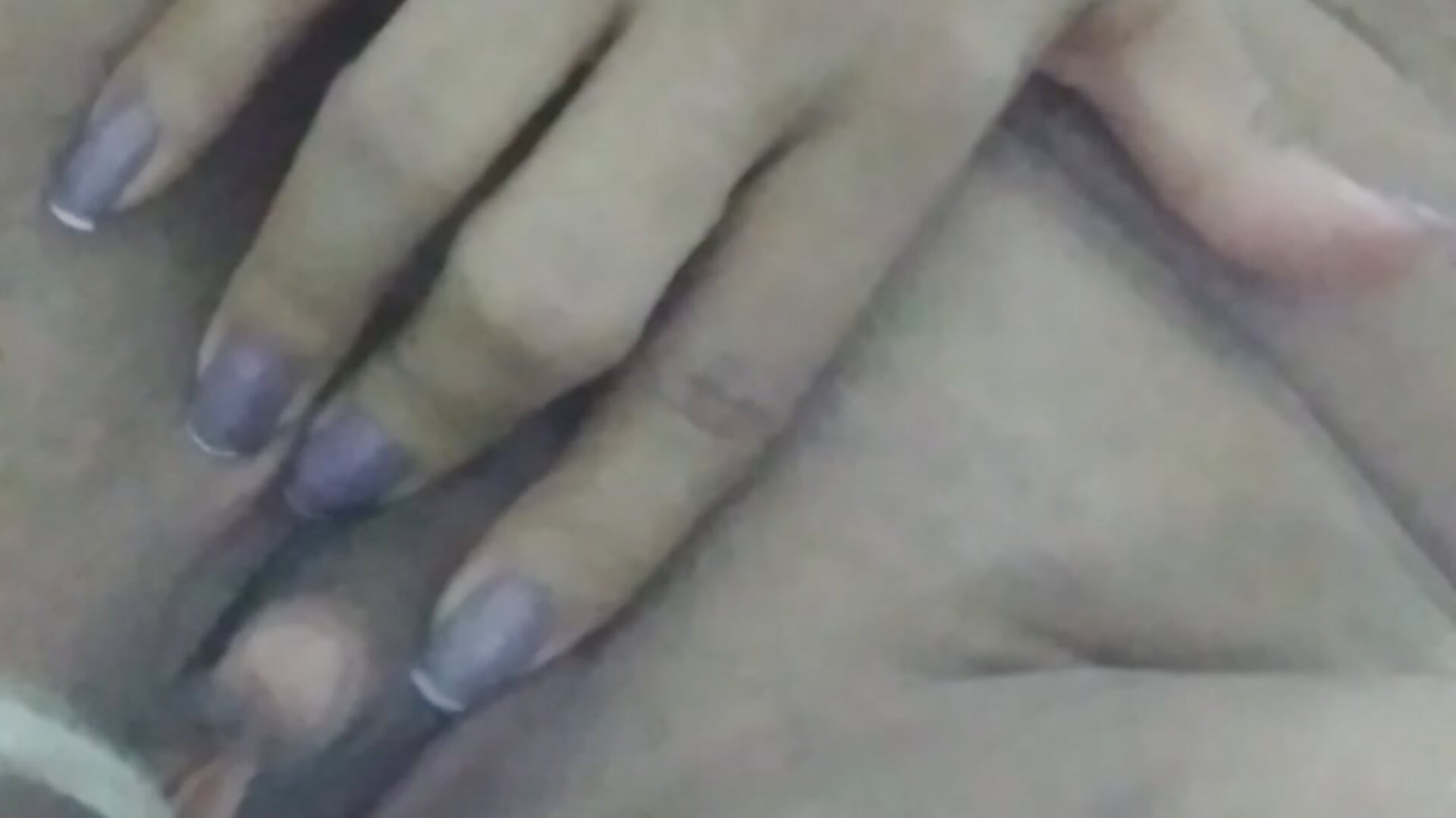 Golden Rain big clitóris - video oleh model kamera GreludaGG