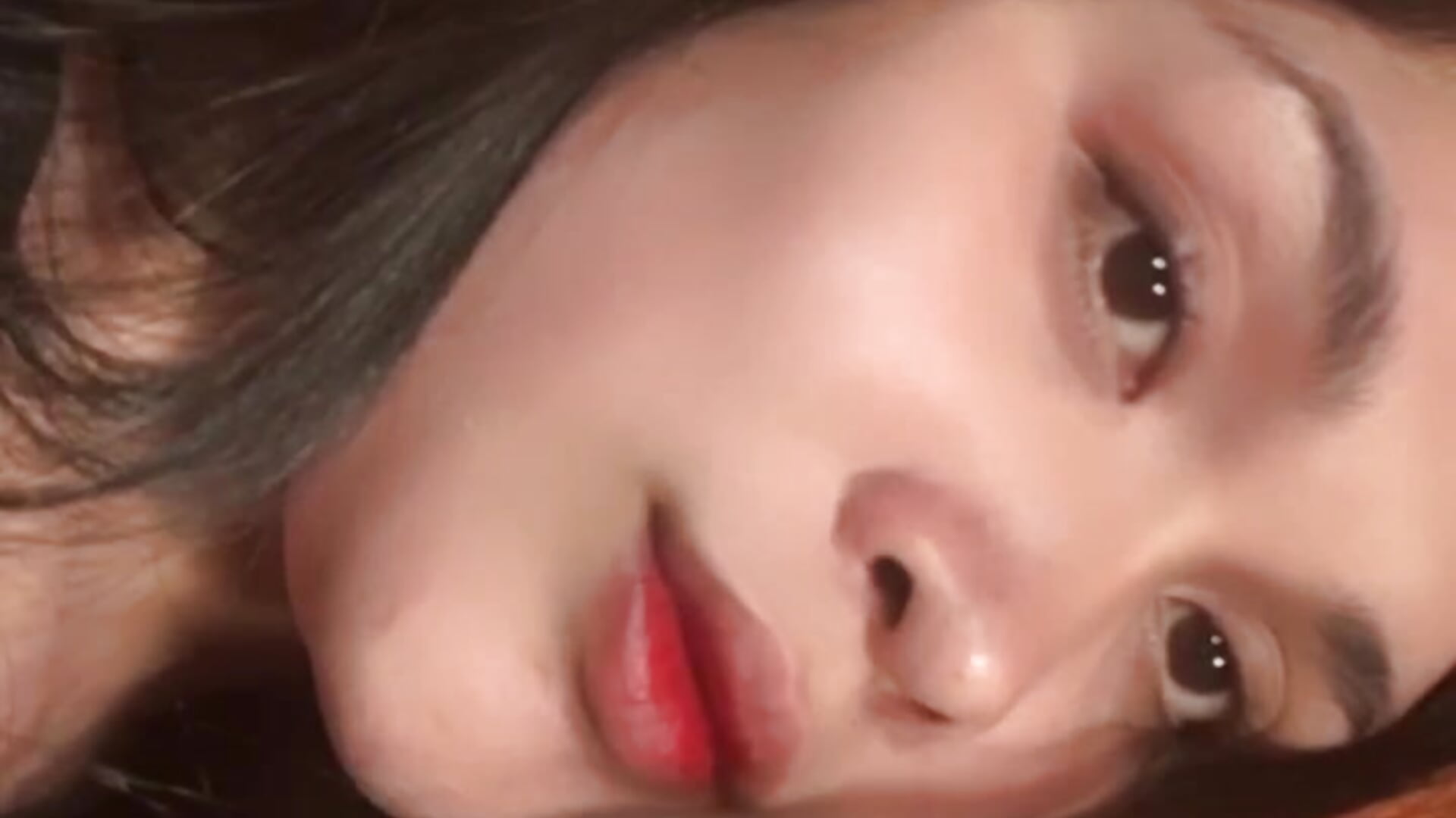 trim,E1EA7691-C87B-4626-B65A-62BF9F70B407 - video od modelky/modela MaxeneCullens