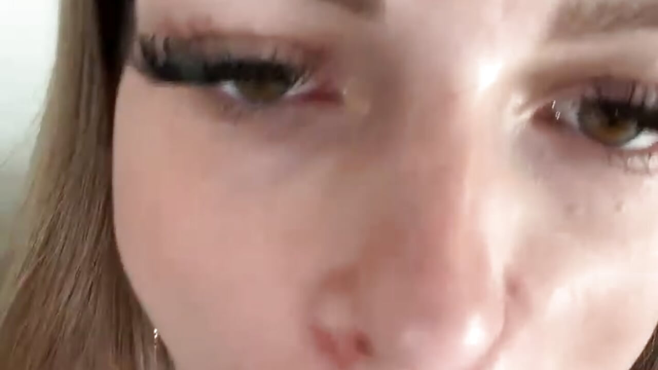 JE TE SUCE ET ME GODE😈💦 - ladamoon adlı kamera modelinin videosu