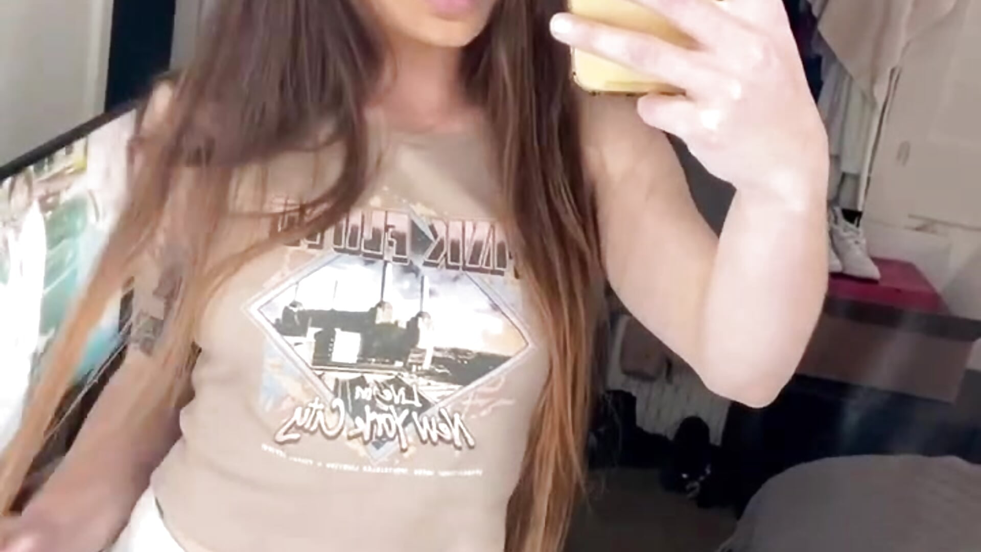 ❤️ - video by Fkknspoiledbrat cam model