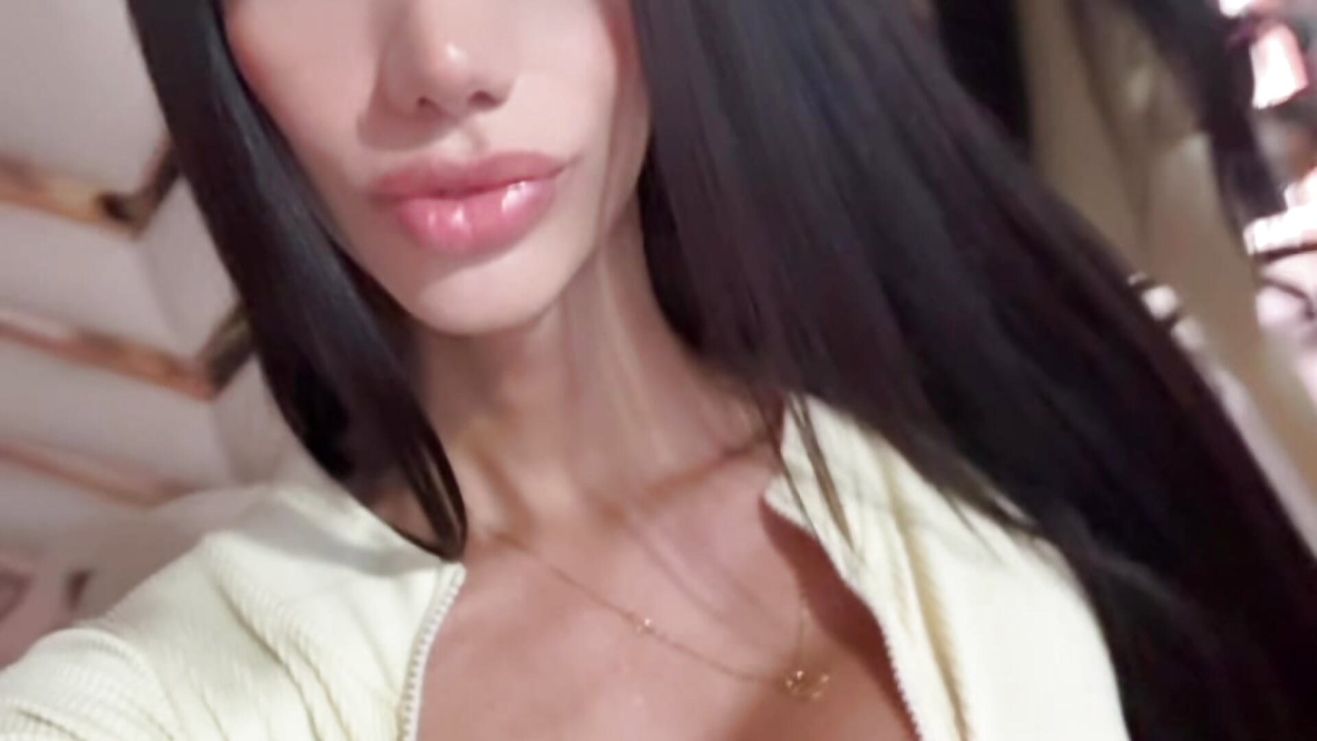 SOFF♥♥ - video by ela_pretty cam model