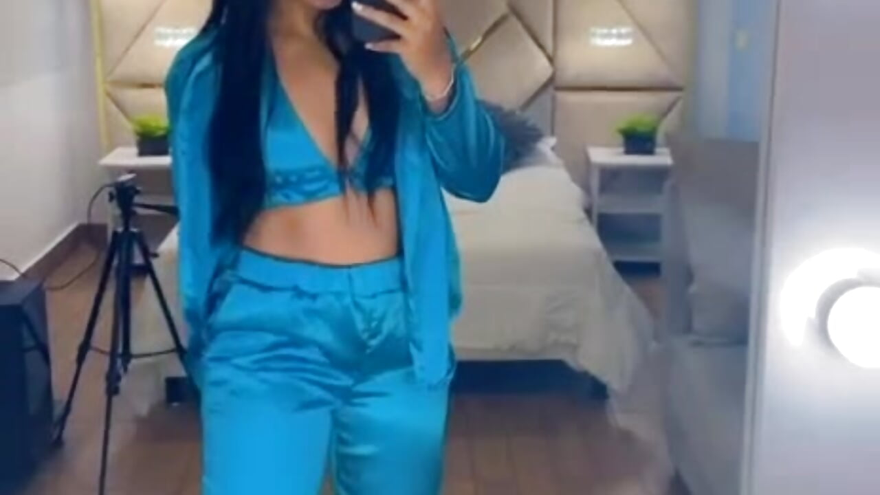 Blue - video by Nattasha_Brown cam model