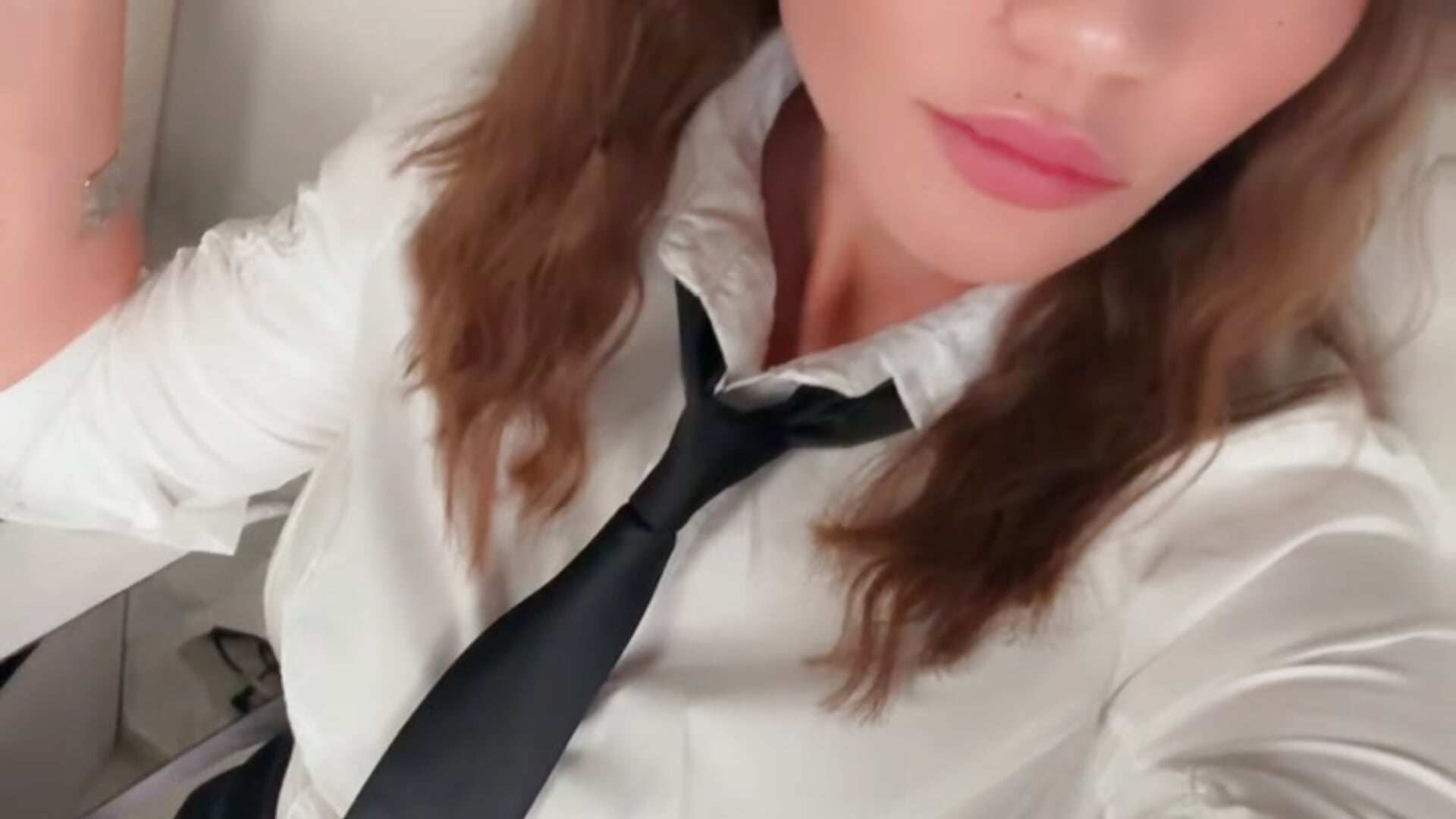 4CD38E99-37D2-4275-959D-ACA3F5C28174 - vídeo de la modelo de cam art_porno