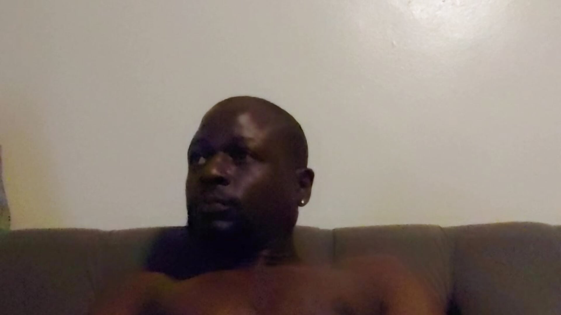 Valcano cumshot watching porn - video by Daddy_hook cam model