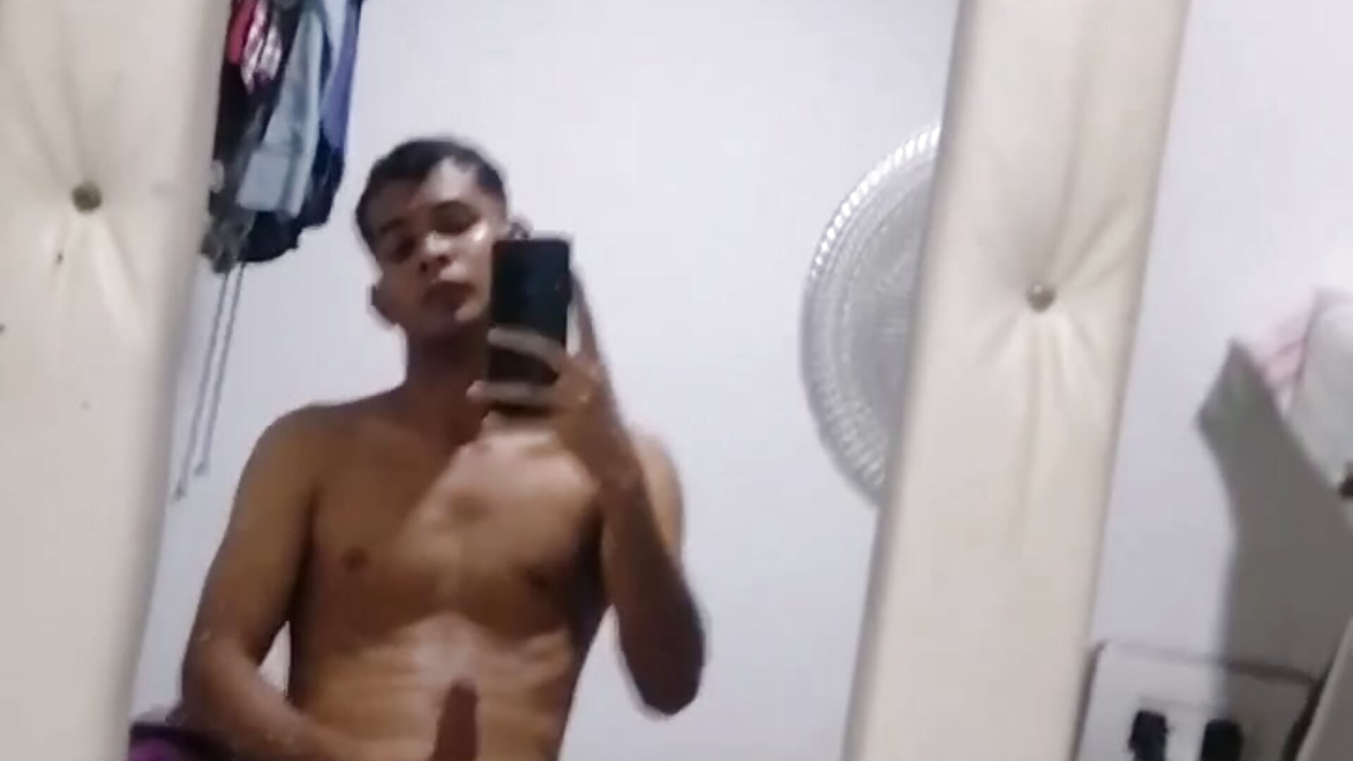 92CD6FEE-478B-407F-8D99-A6FF5A86F884 - video by Elsecretodebrunosoy cam model