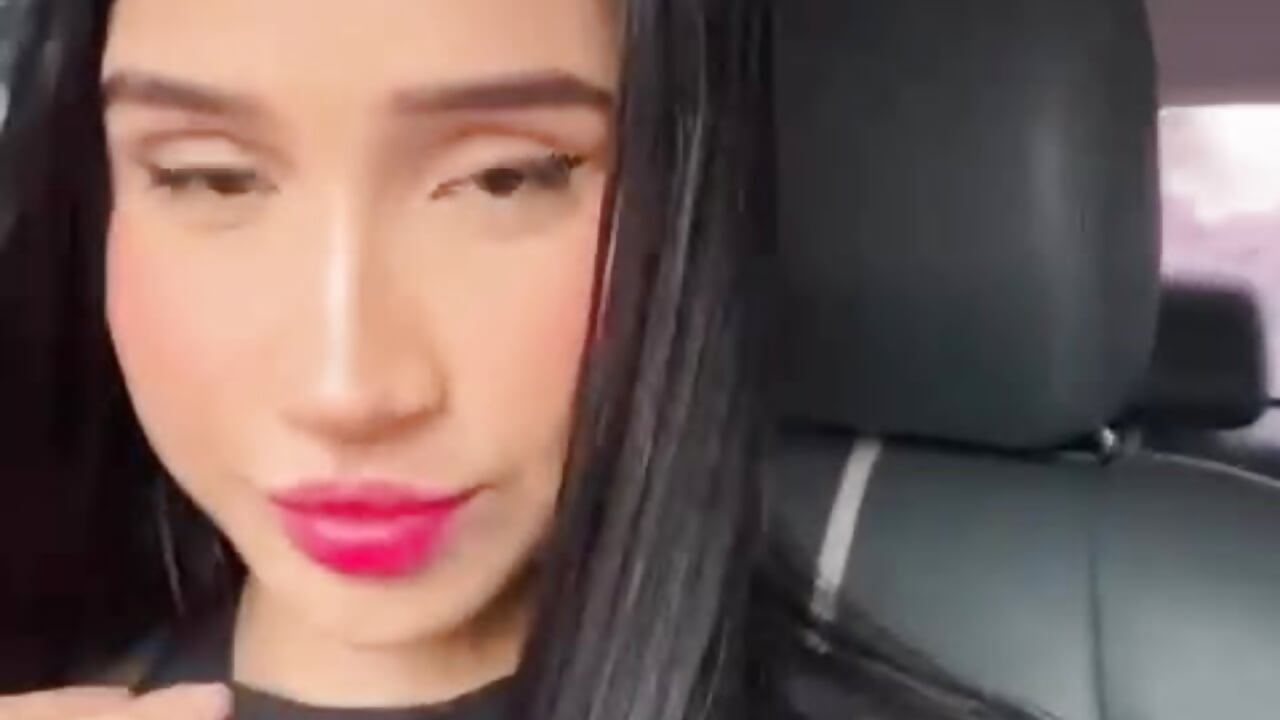 Hi love – видео вебкам-модели NickyLawson