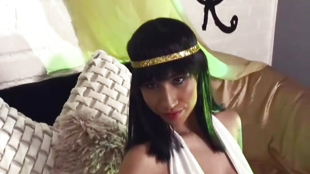 Only yours! – видео вебкам-модели NickyLawson