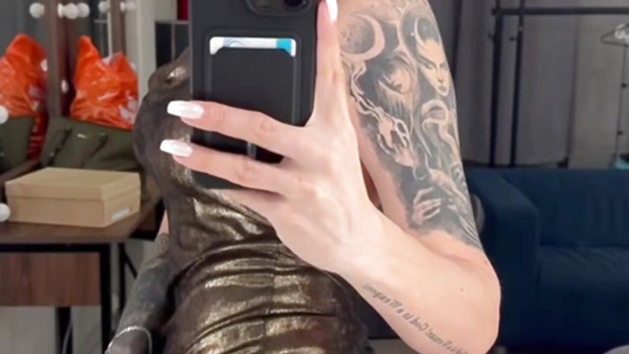 Backstage...Photoshoot– JessicaJane_ kameramodell videója