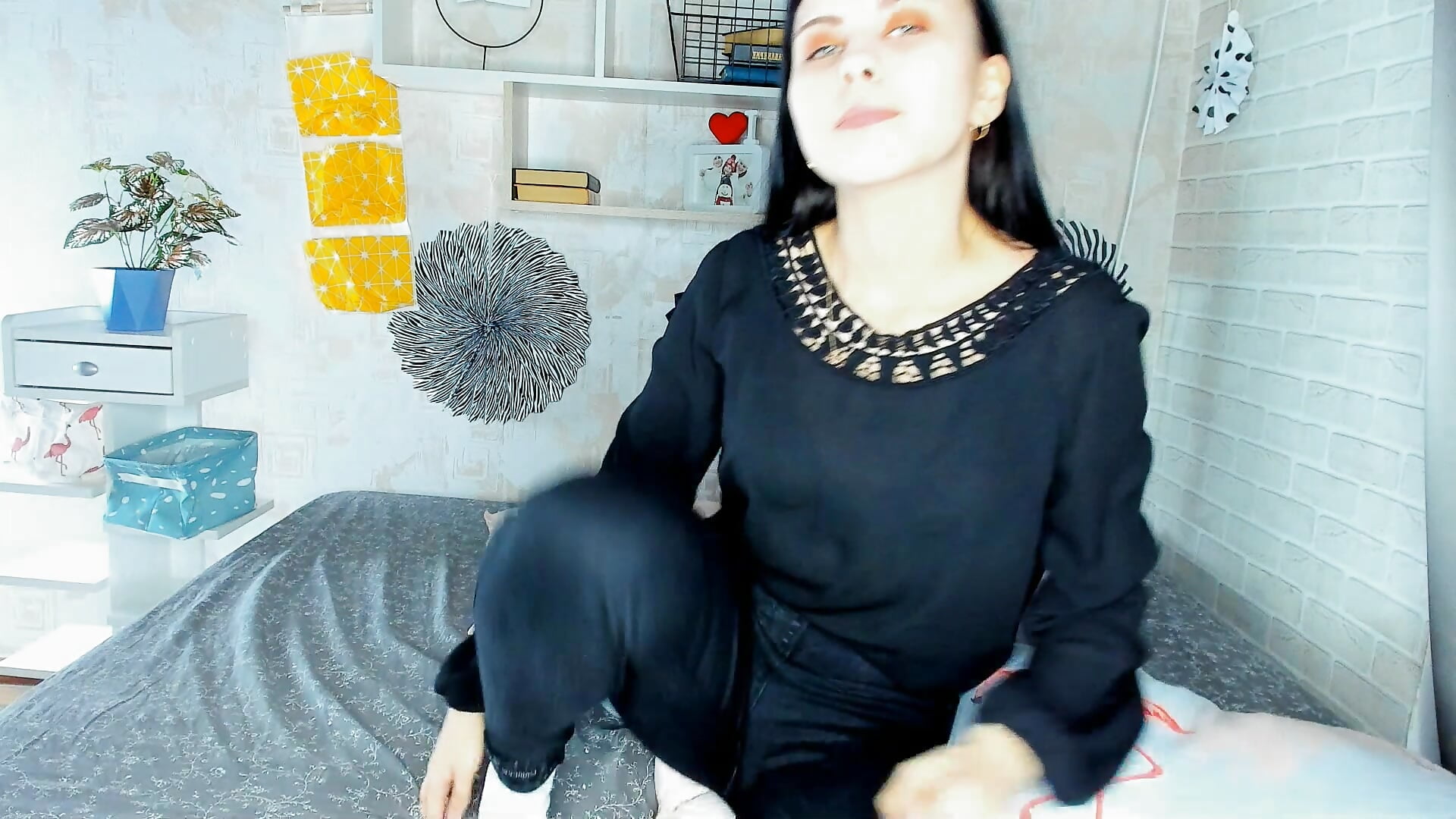 eyes contact - video by RubyKellys cam model