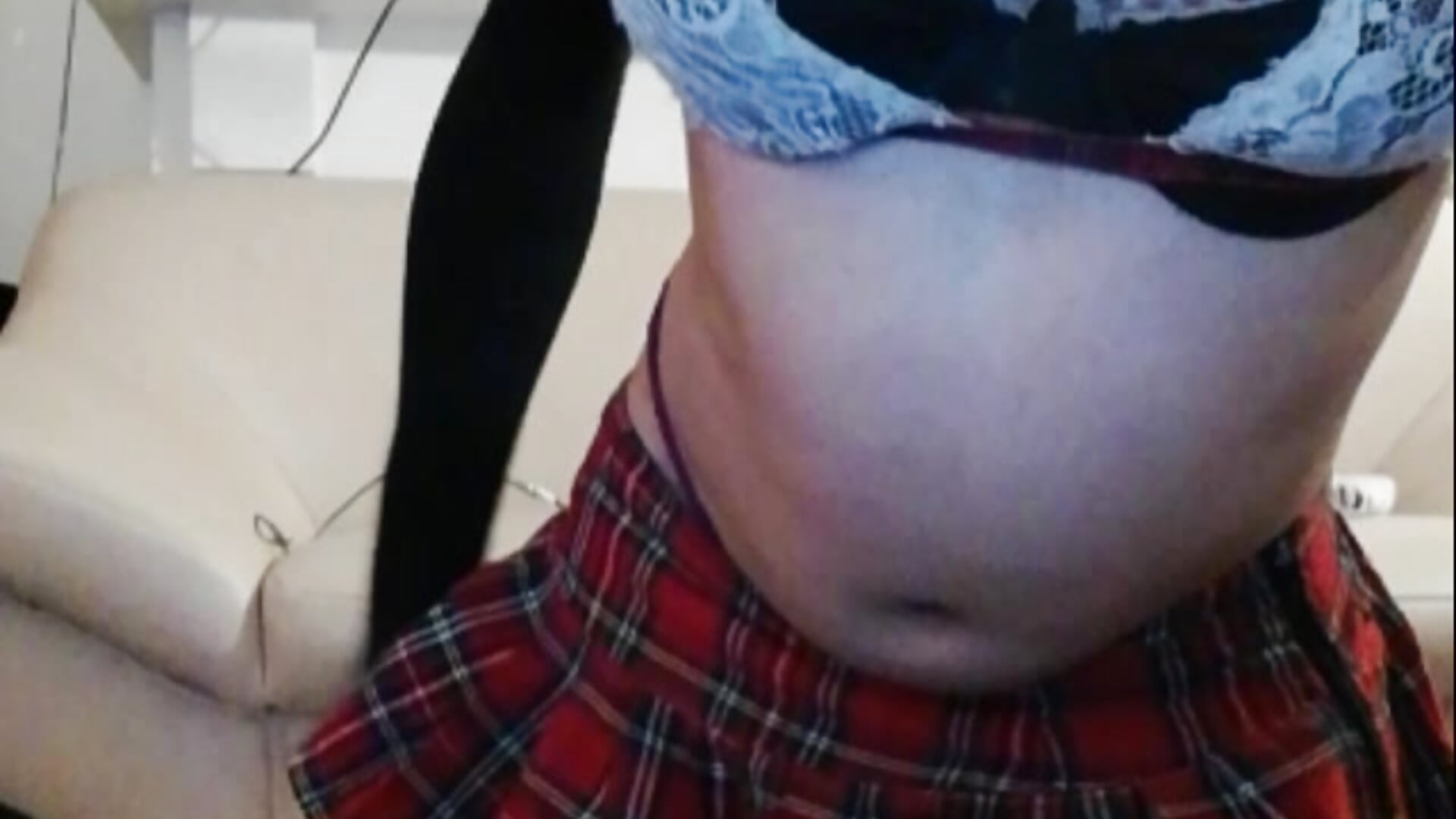 Naomi - video by Sissy_naomi cam model