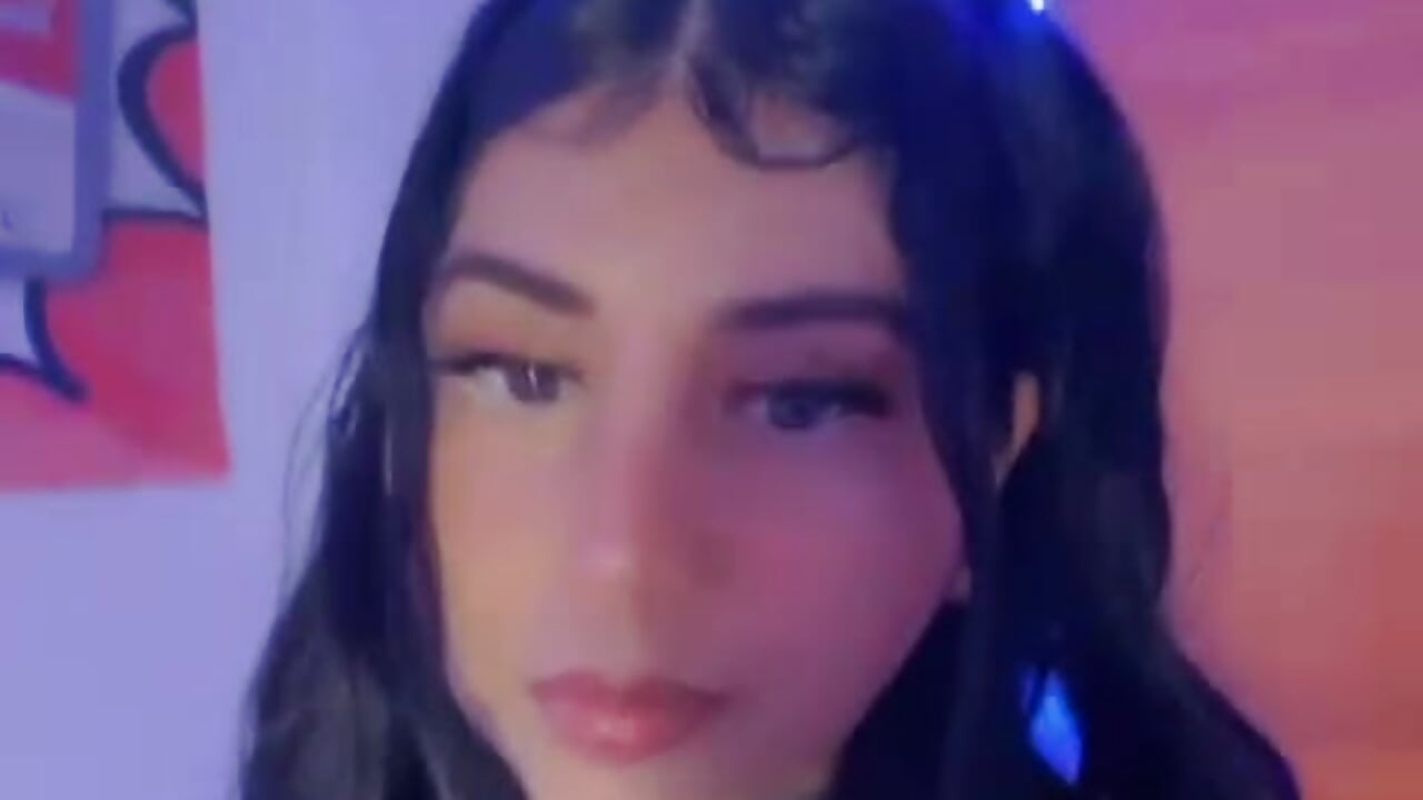 you like me? 😇 - video by arianauwu cam model