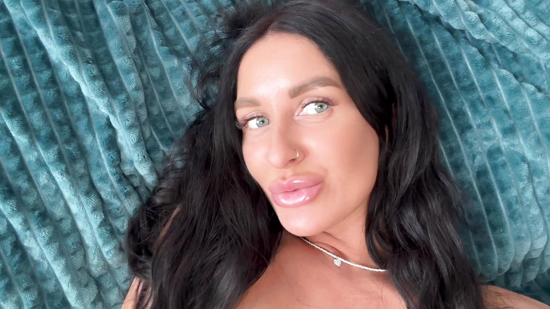 piercing - video av NejaSatin cam model