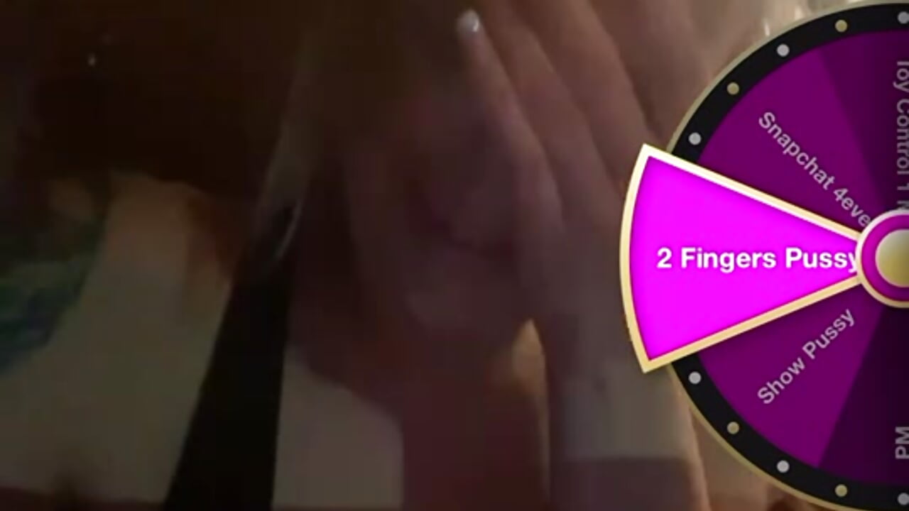 Stripchat model Southern_belle smacking me with a BBC (funny video)