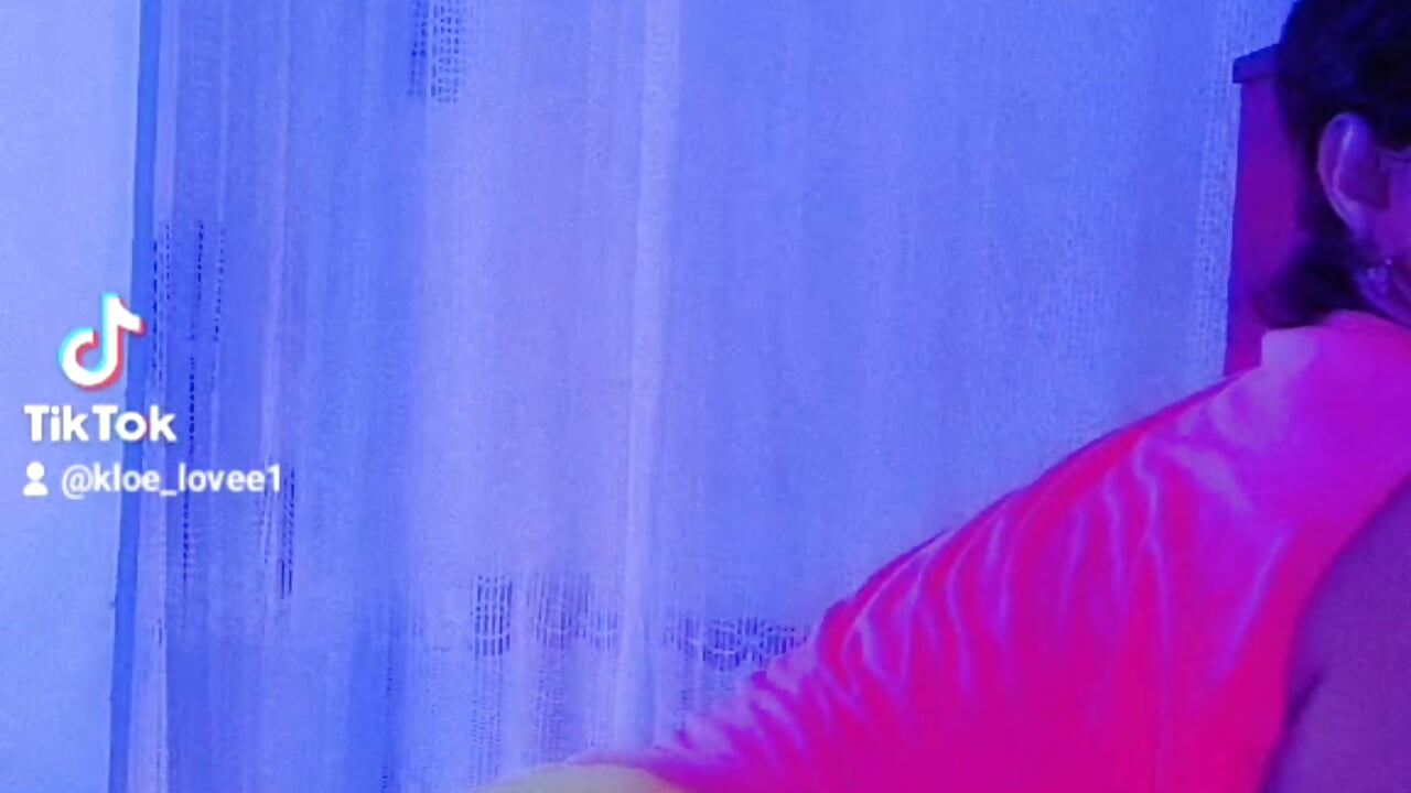 2022-04-19-095711047 – video af SamanthaBlonde777 cam-model