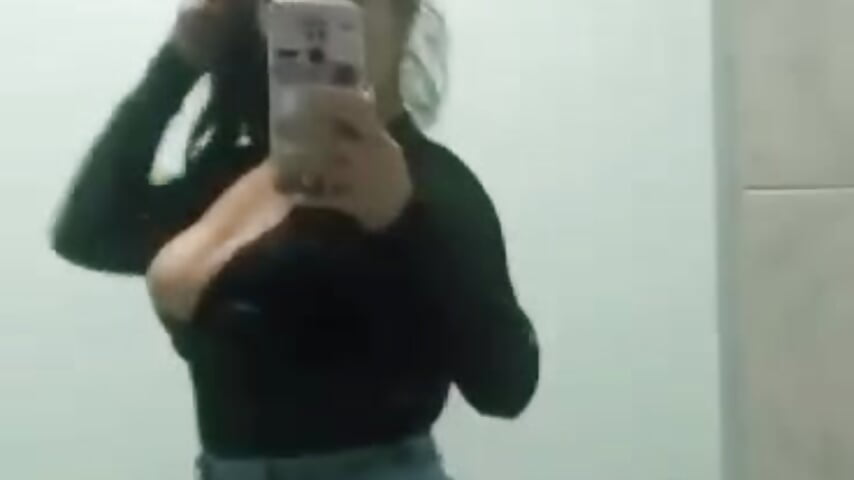 💋 - วิดีโอโดย Bebitasexy2022 โมเดลแคม