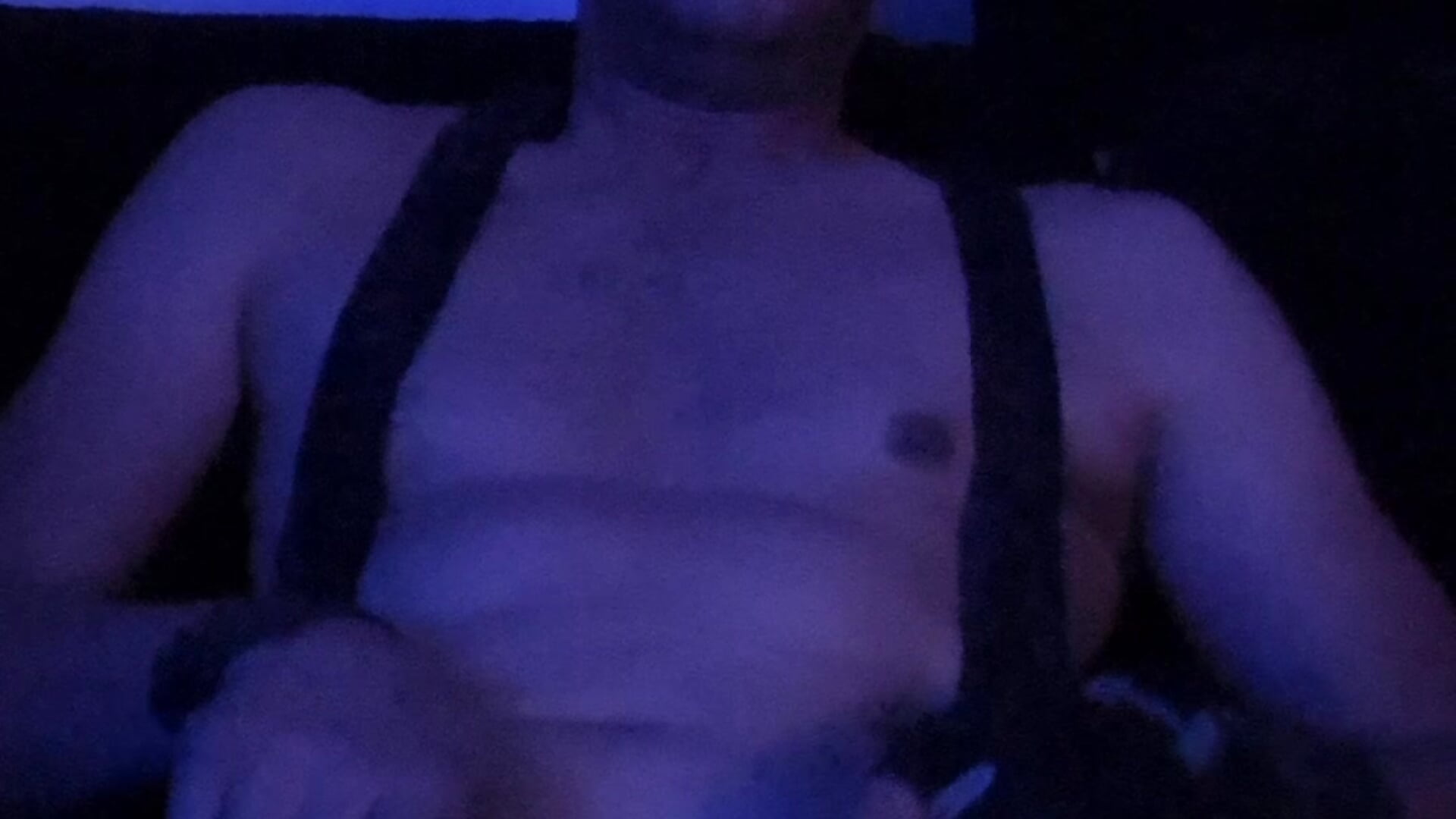 1000064778 - TONYBALOONY主播的视频