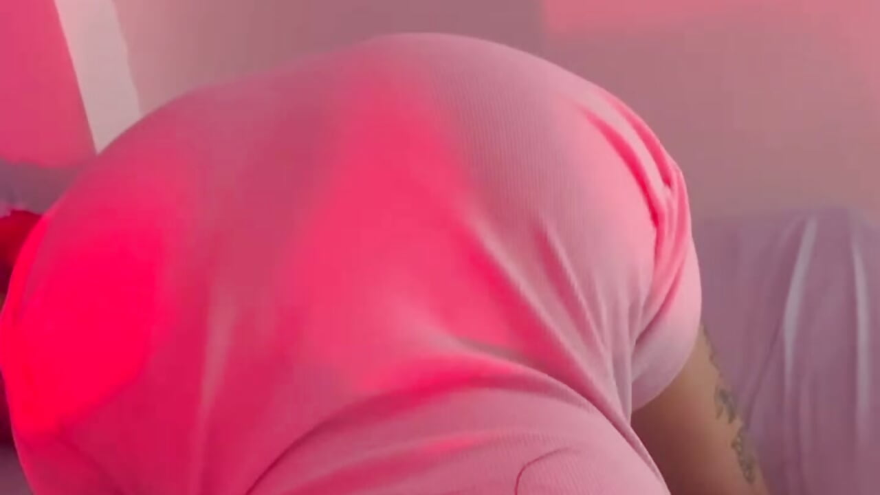 profile-intro-video-1748536940 - video by perla_hott1 cam model