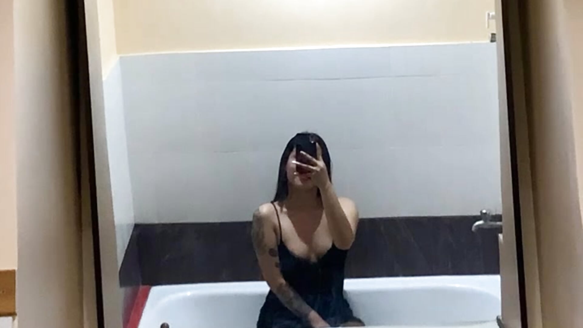 😘💦 - video by SassyIvanna cam model
