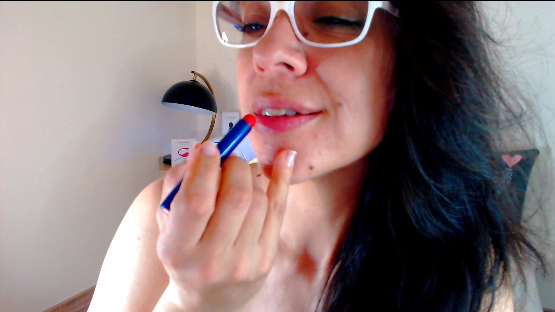 Leave my lipstick on your cock... and fill my mouth with your cum - video của người mẫu cam LATINGODDESS_X