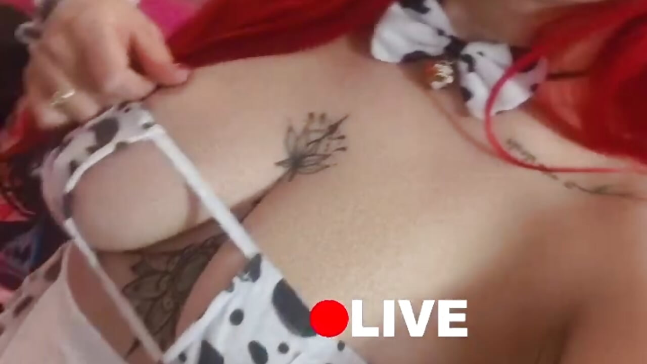 profile-intro-video-1701309575 - video by Luna_Paris_ cam model