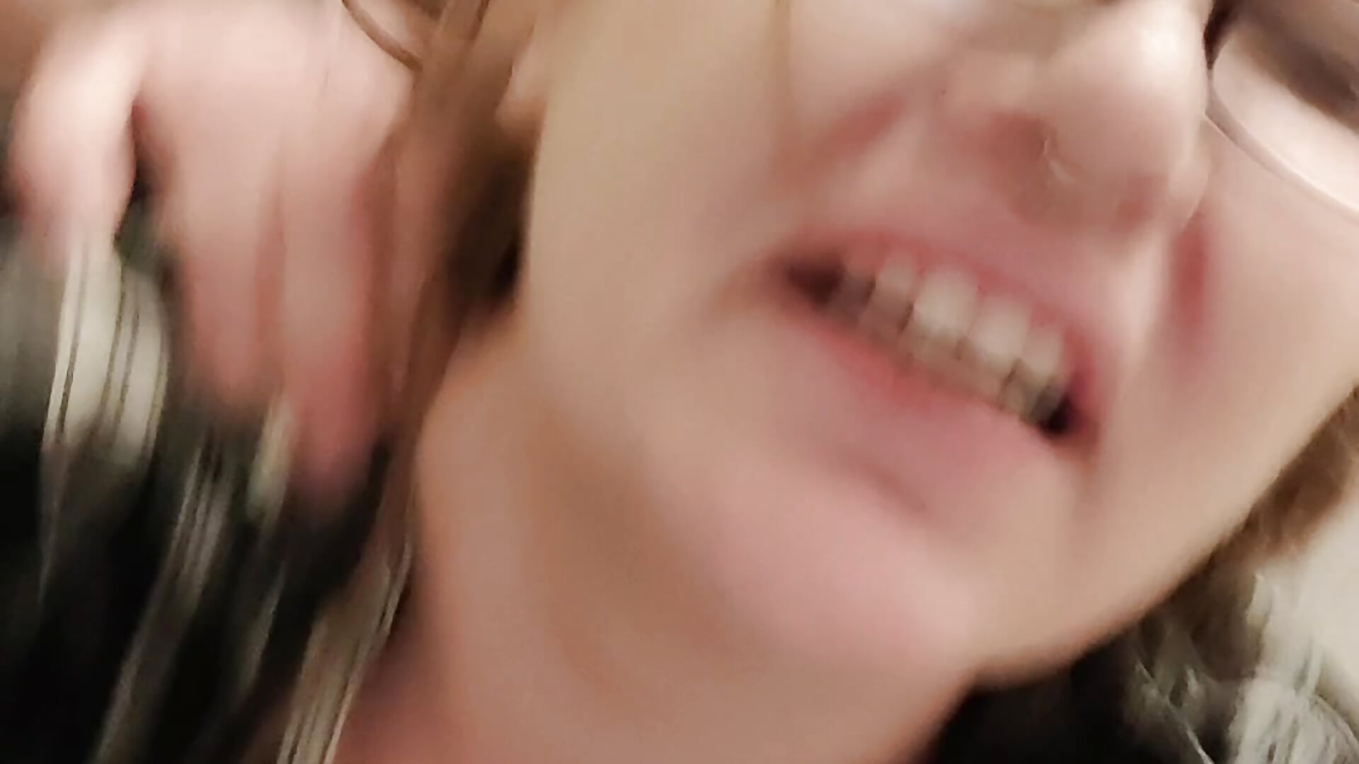 2022-04-17 12,54,44 - video by S1nfullypurrfuct cam model