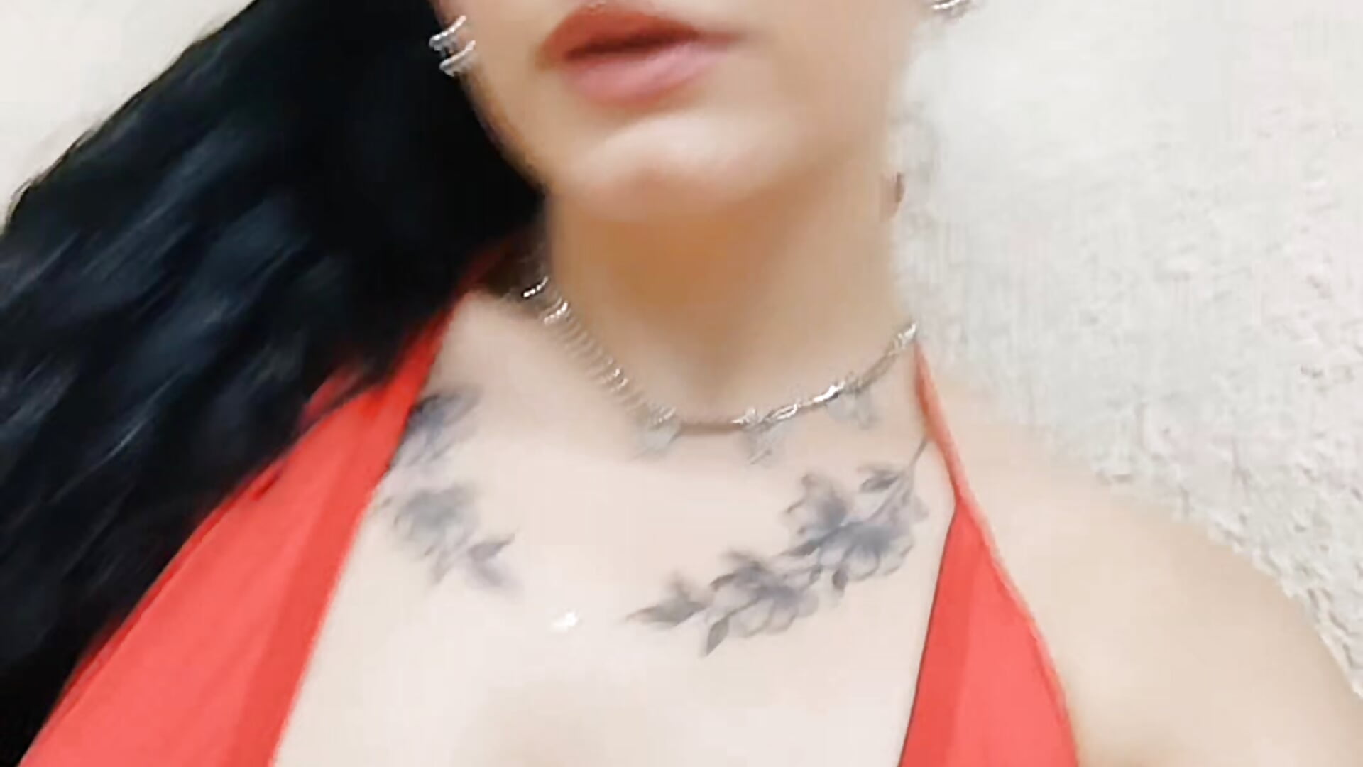 🌹 – видео вебкам-модели Andreamoraof