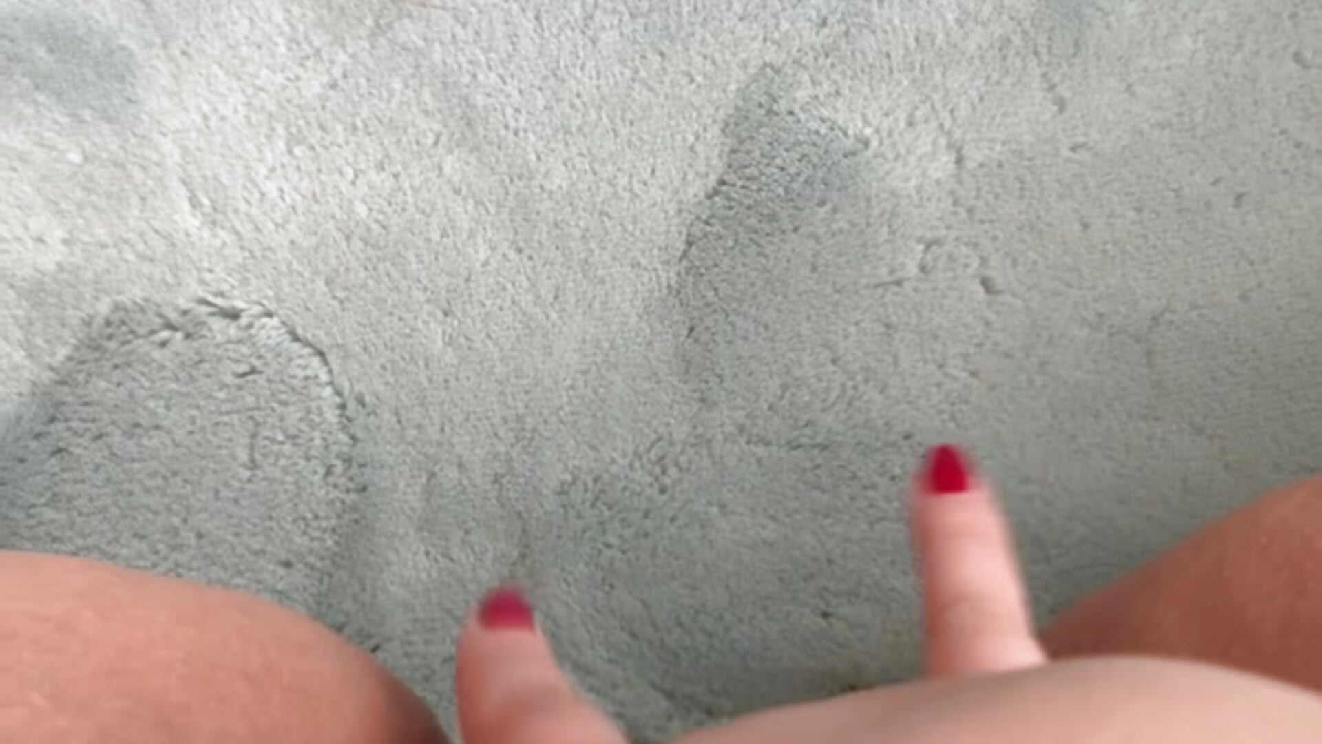 Fingering asmr - video CurvyKimmy1 kameramallilta