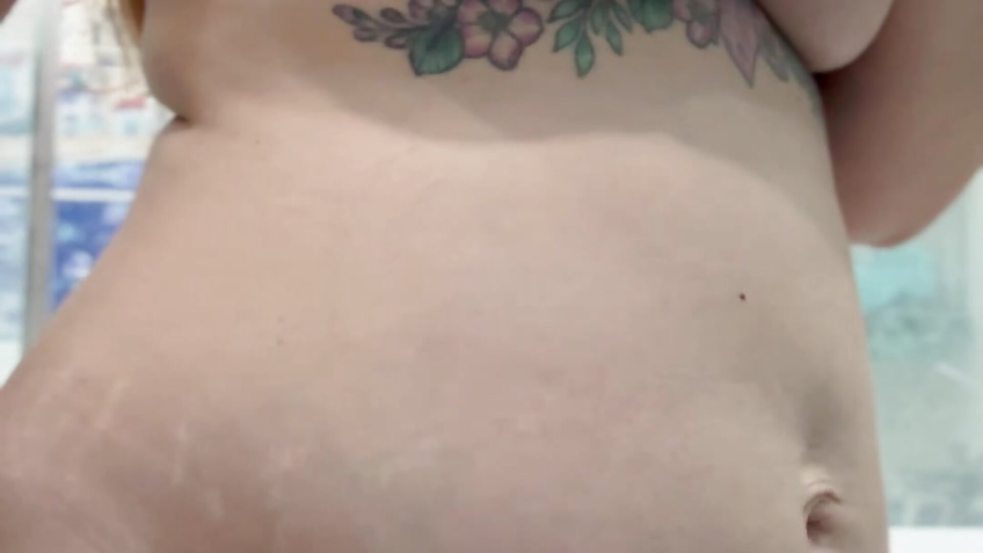 My tummy is growing fast - video oleh AmeyaLovea kamera model