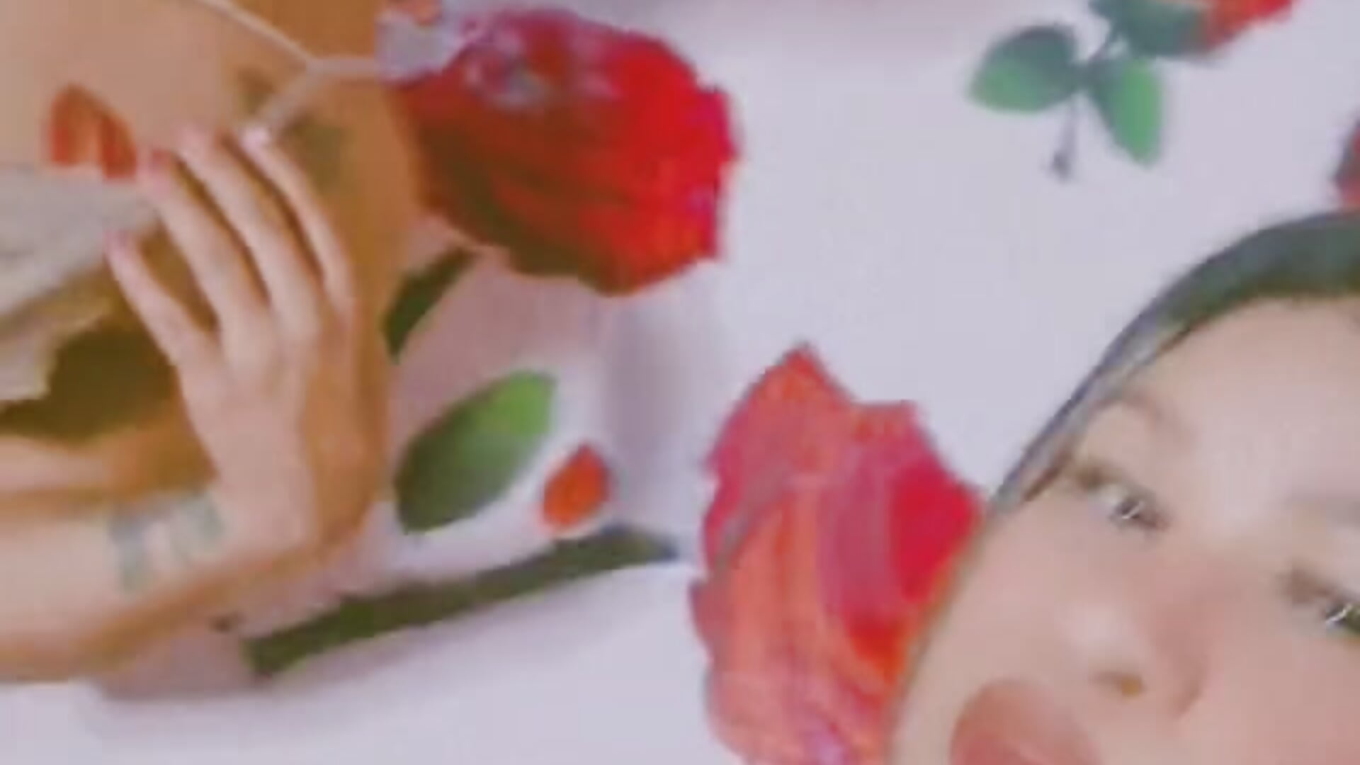 girls tatto - Vídeo de sweet_morbid_hot