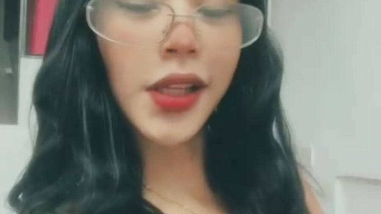 HAPPY THURSDAY MY LOVES - 視頻由 AntonellaRossi 主播提供