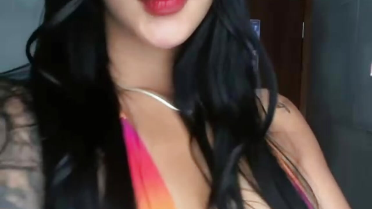 Tu morena 🌷 - video by AntonellaRossi cam model