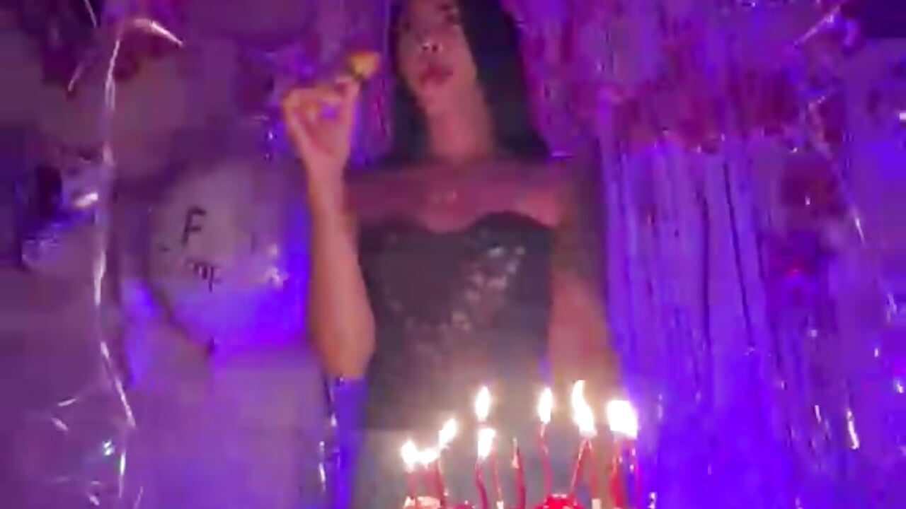 Blessed and happy  💘 – video modela na kameri AntonellaRossi