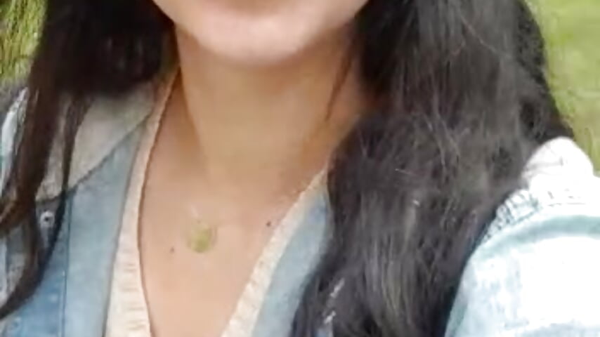 VID-20220503-WA0003 - video van NathalieDream cam-model