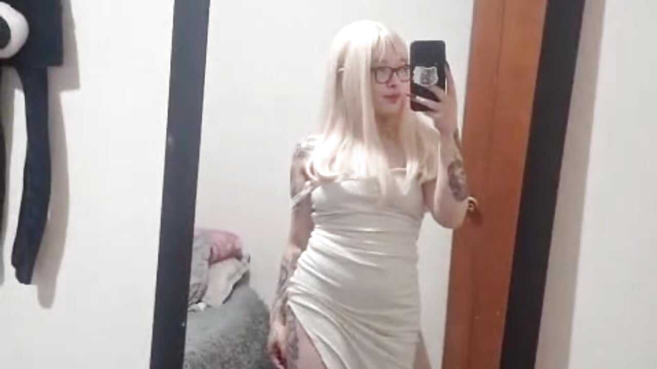 Dance and shake that bootie - video by _asami_chieko_ cam model