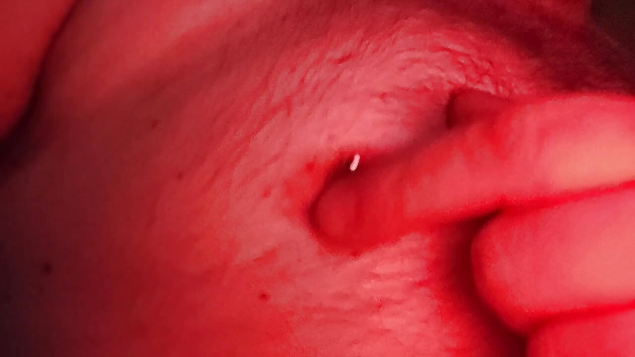 1000003869 – видео вебкам-модел и VoodooboyG7