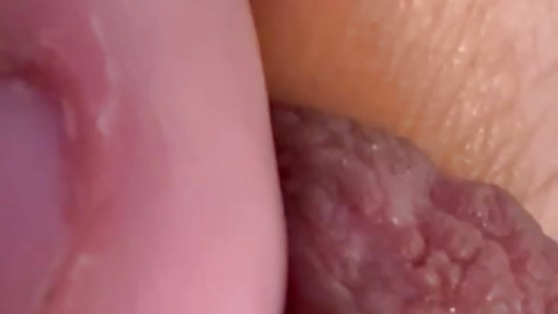 my first drops of milk - vídeo de la modelo de cam DANIK_STAR