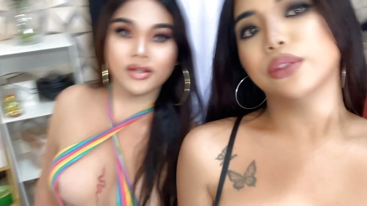 KESHA AND JANA FOR YOU! 😘❤️ - video by KeshaVictorina cam model