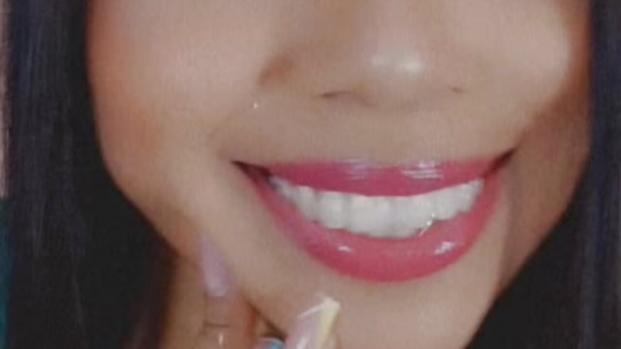 Maura devil - video by MauraGray cam model