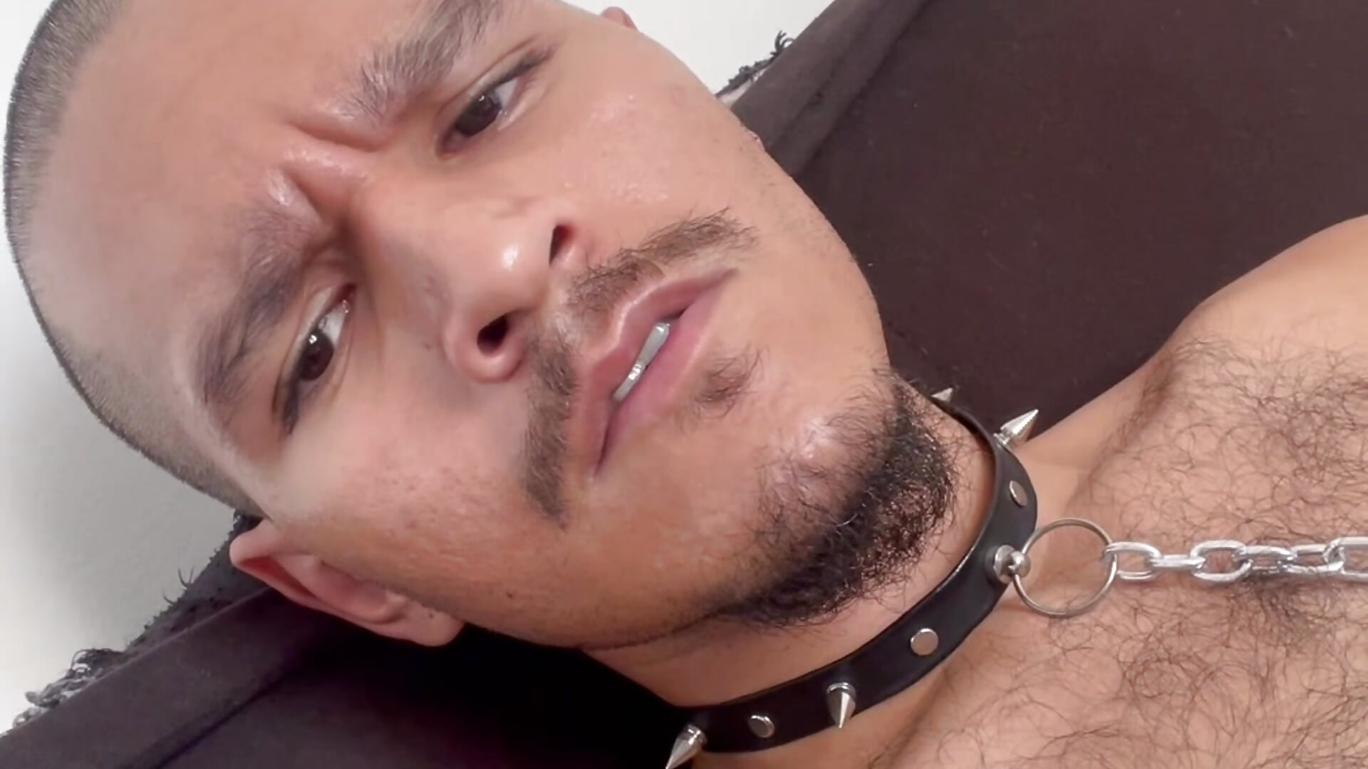 One of my alteregos lol - video by die_mond cam model