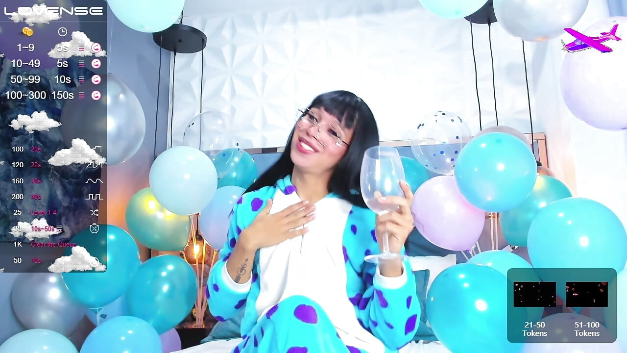 Happy Birthday ♥ - video by Samantha_Bernardo cam model