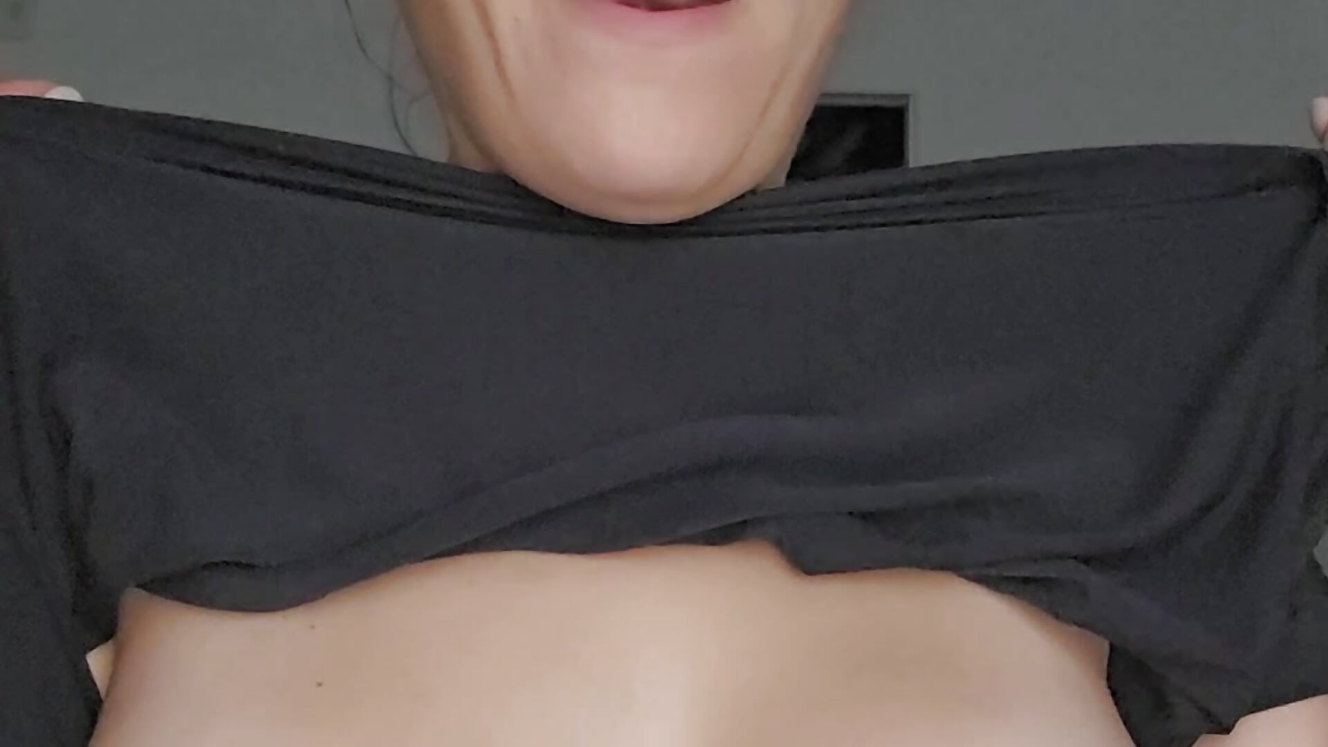 Boobies - video by Ellie-Elizabeth cam model