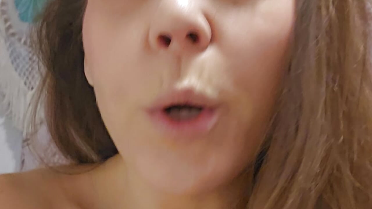 1000049924– Ellie-Elizabeth kameramodell videója