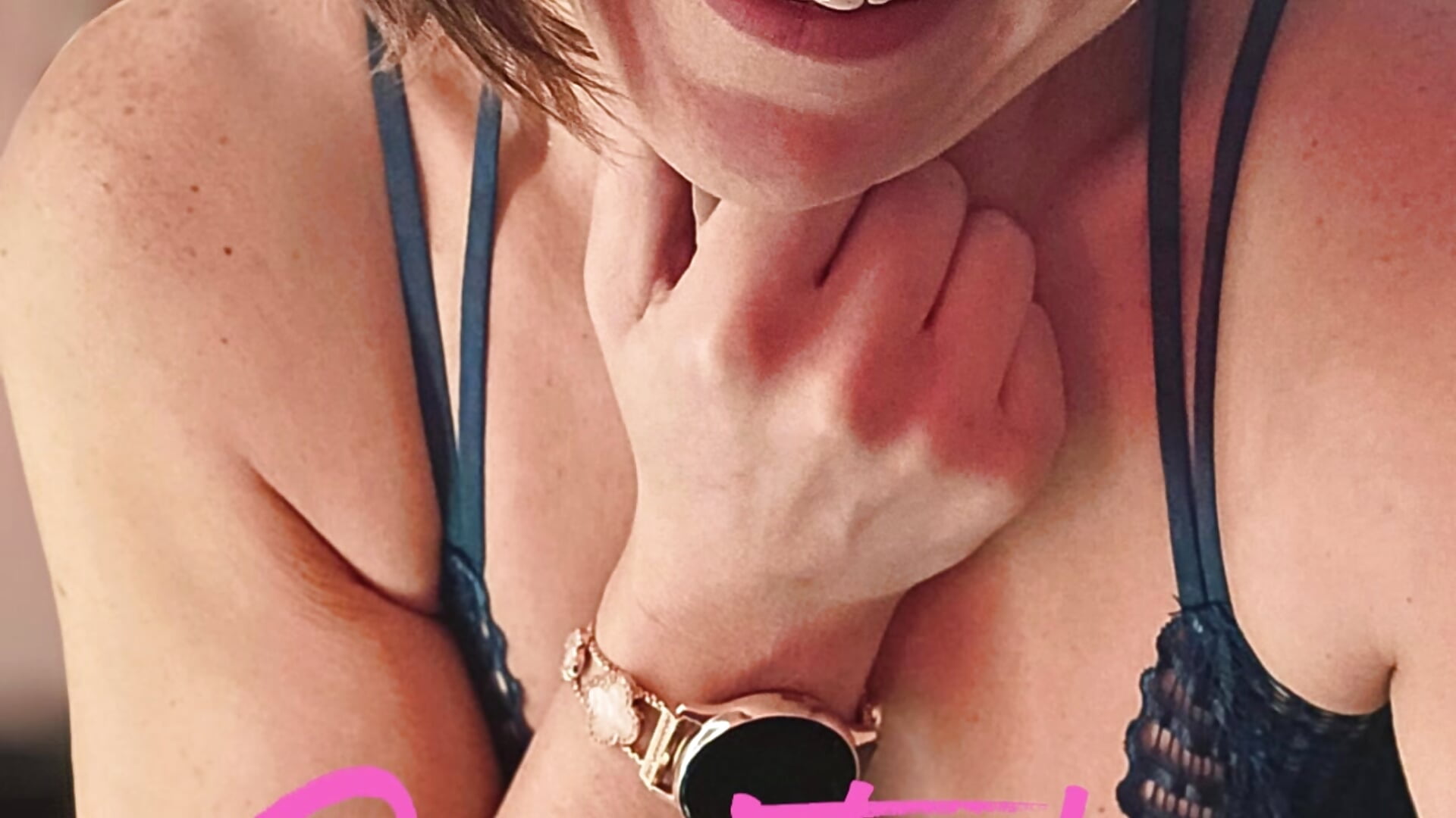 Don’t be Shy,,, Come say Hi,,, - video di Ellie-Elizabeth modella di cam