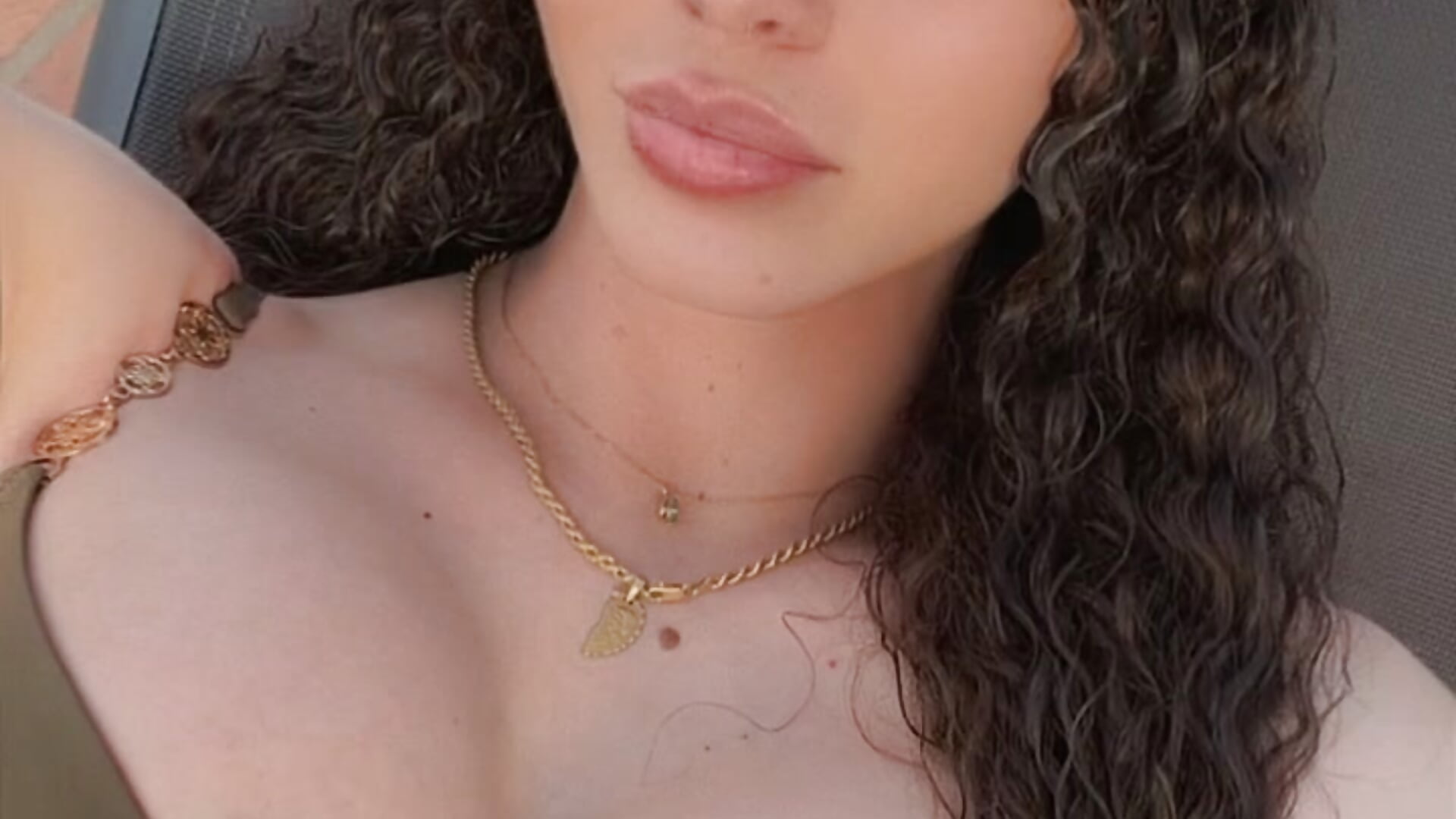 summer vacation☀️ - video của người mẫu cam gabrielatafur_