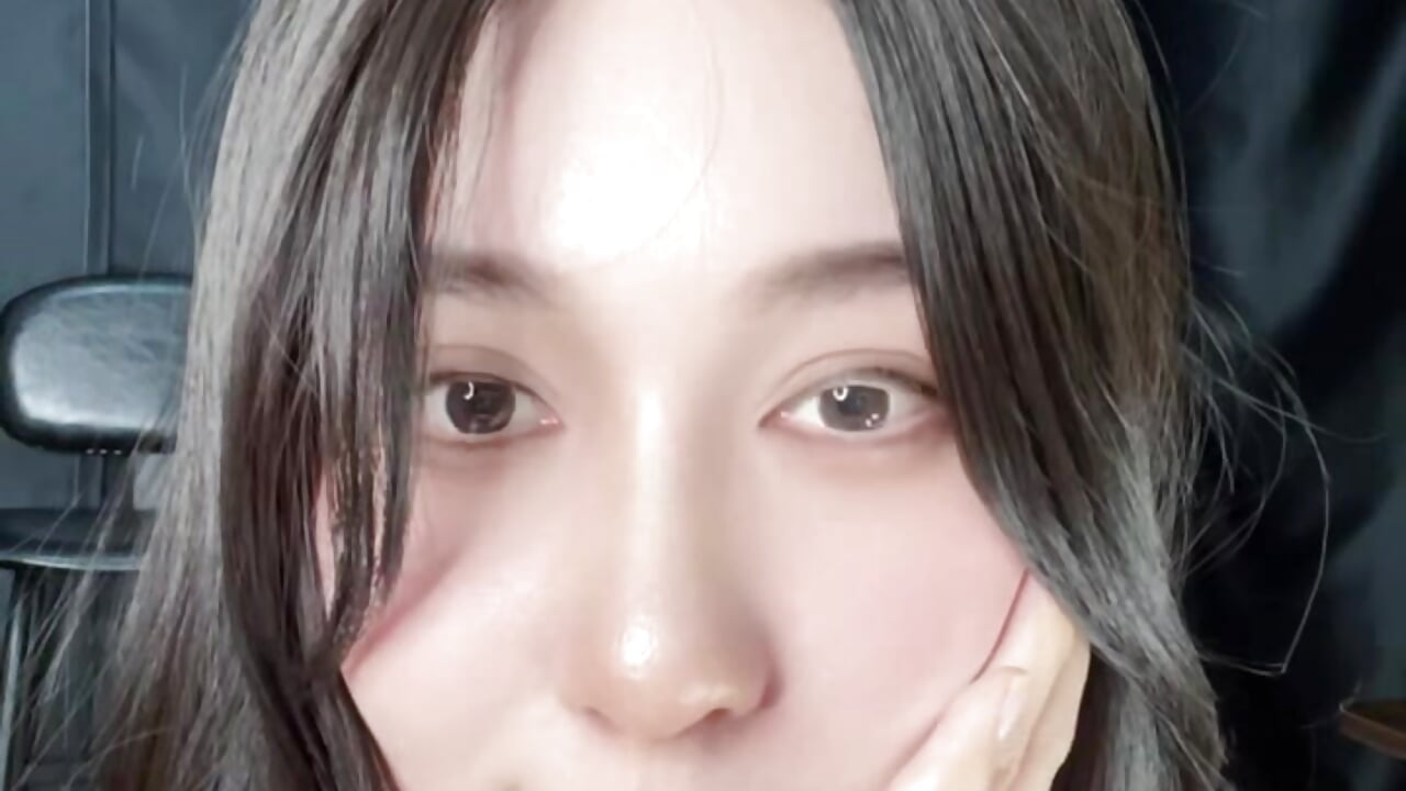 微信视频2026-03-07_015516_238 - video di qianqian_ modella di cam