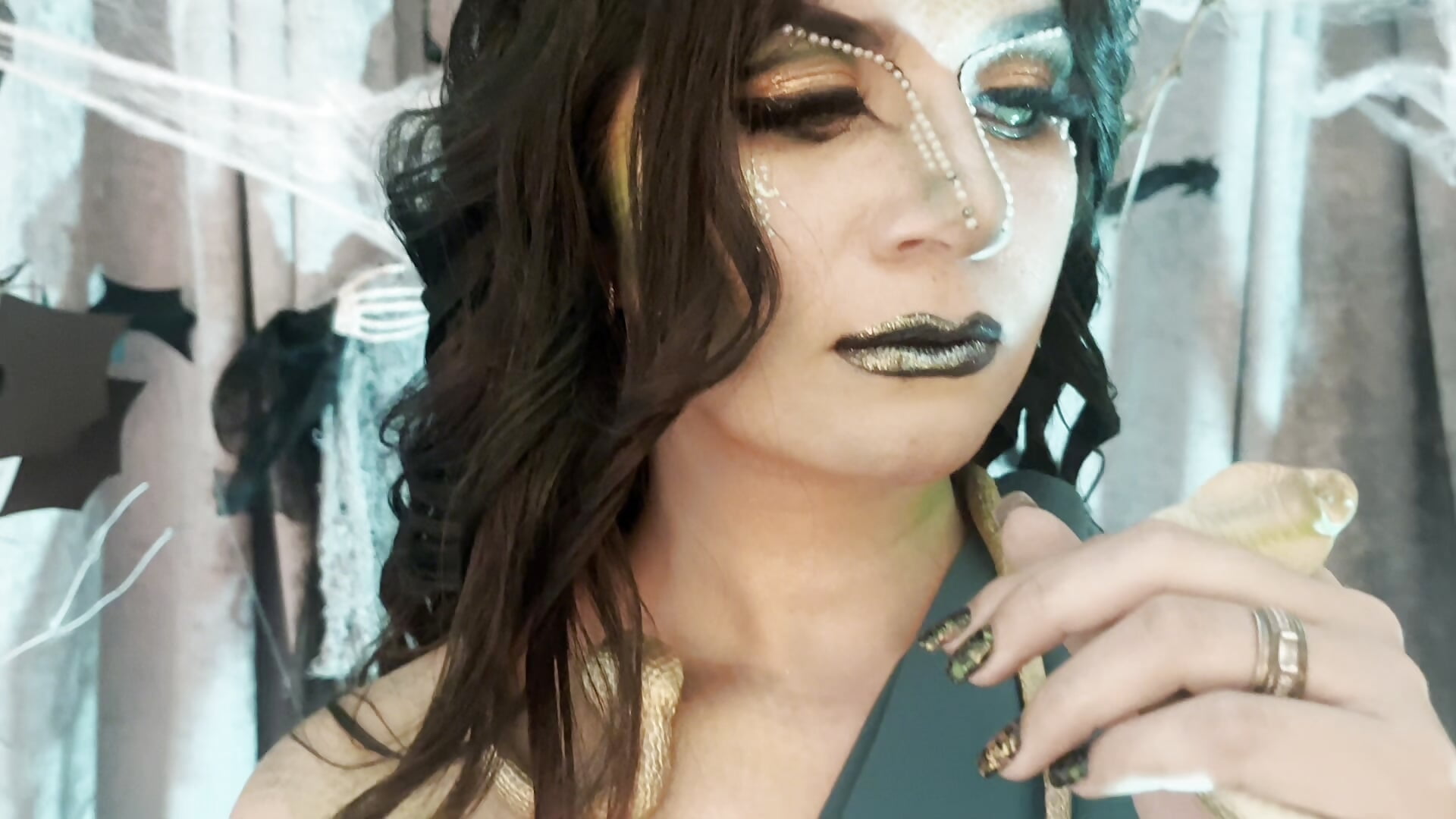 Get ready! new halloween photos are coming! - video by Susan_7 cam model
