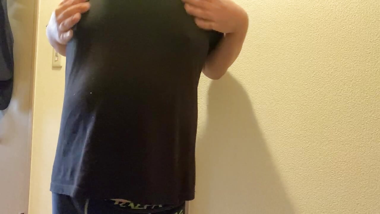 Profile - video by tontontonto cam model